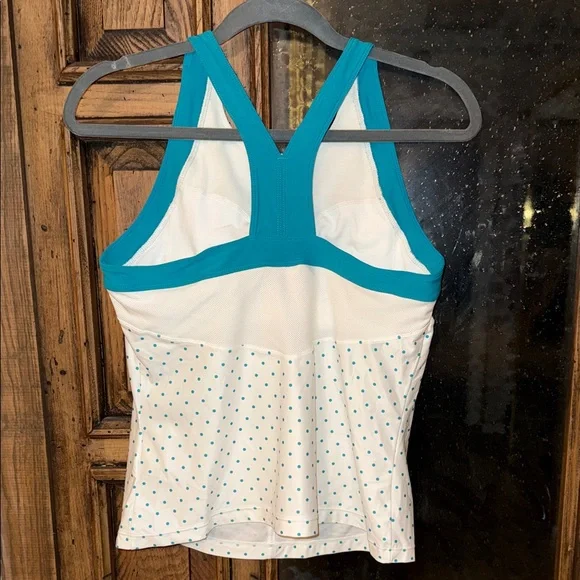 Nike White and Blue Athletic Set - Picture 4 of 7